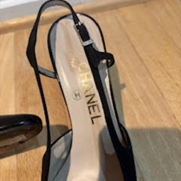 CHANEL Slingback Pump Size 8 1/2 Great Condition!! - Picture 6 of 6